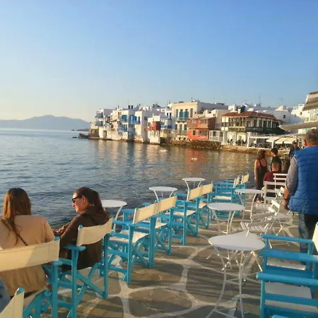 Infinity Mykonos Suites ホテル 2*