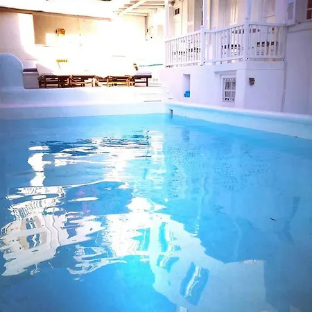 Infinity Mykonos Suites ホテル