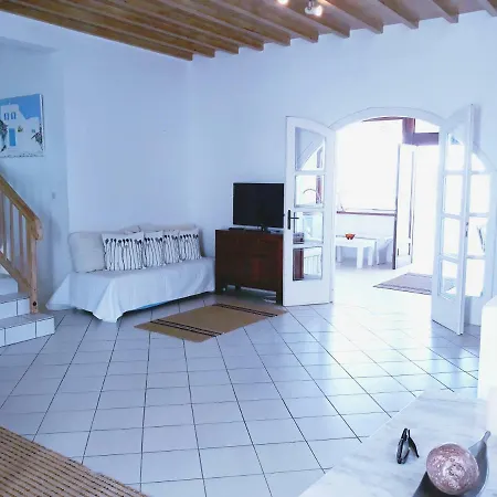 ホテル Infinity Mykonos Suites