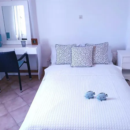 ホテル Infinity Mykonos Suites 2*